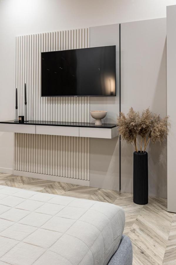 Apartment On Kulisha 28 리비프 외부 사진