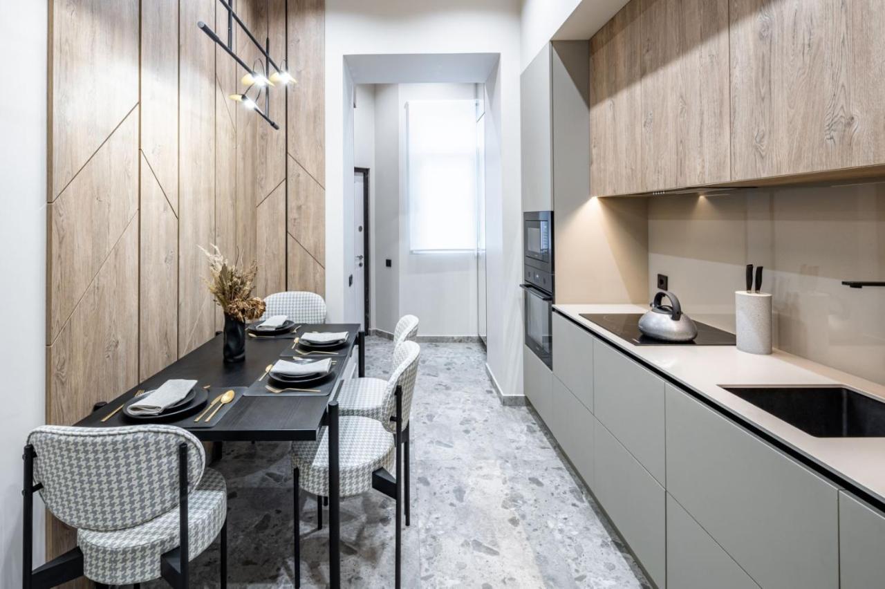 Apartment On Kulisha 28 리비프 외부 사진